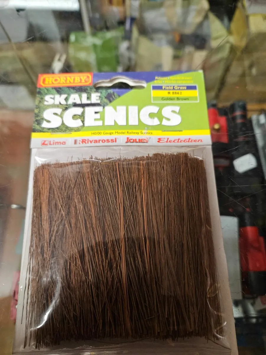 Hornby OO Gauge Scenic