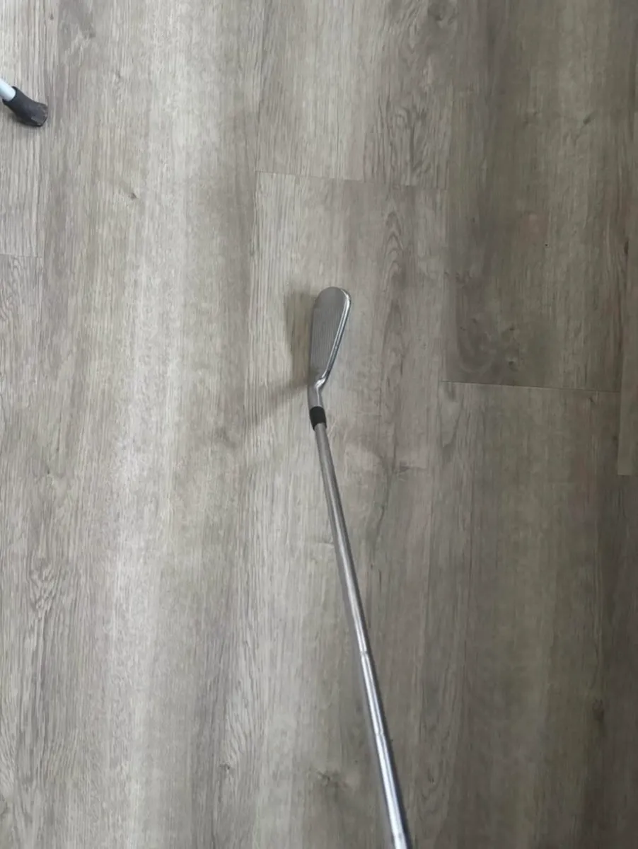 Titleist ap2 irons - Image 4