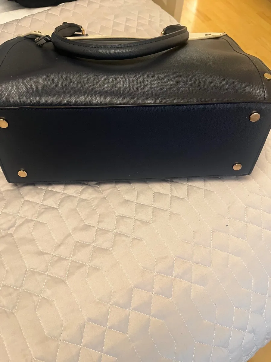 Large M&S black / white bag - Image 2