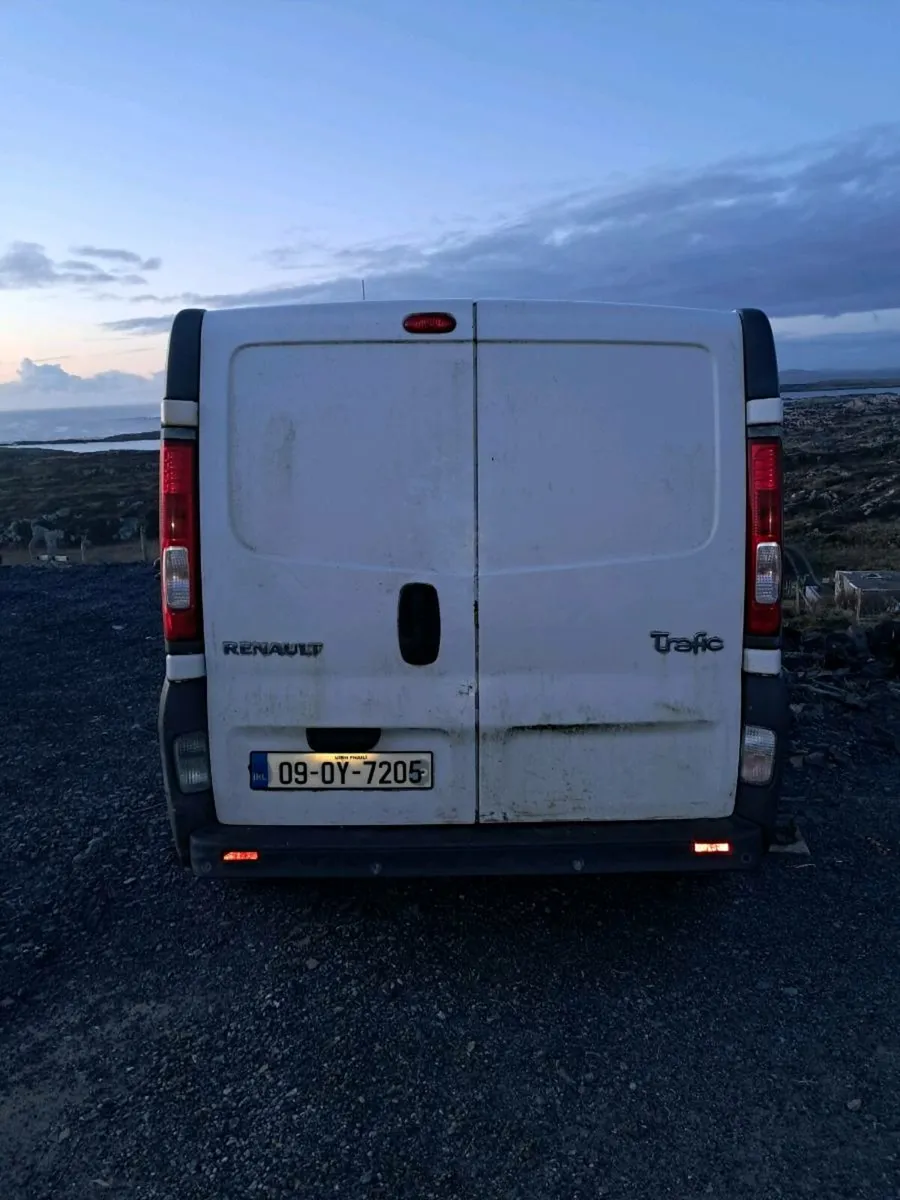 Renault traffic - Image 4