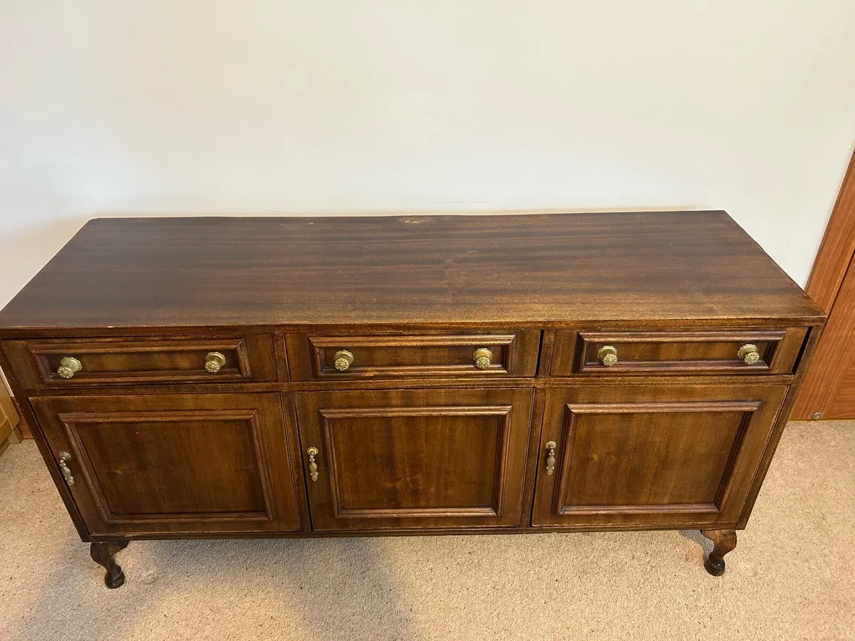 Vintage sideboard/cabinet - Image 2