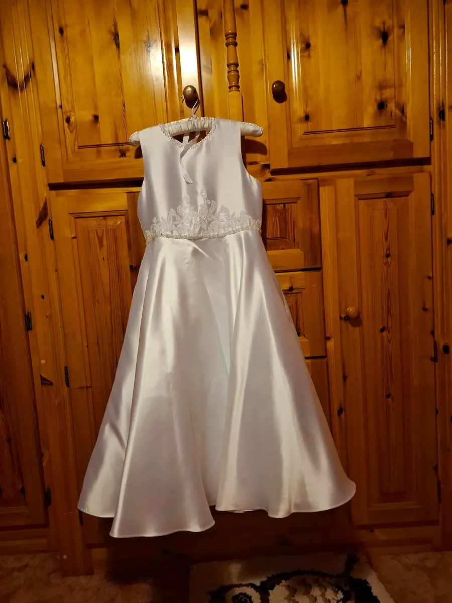Communion dress - Image 1