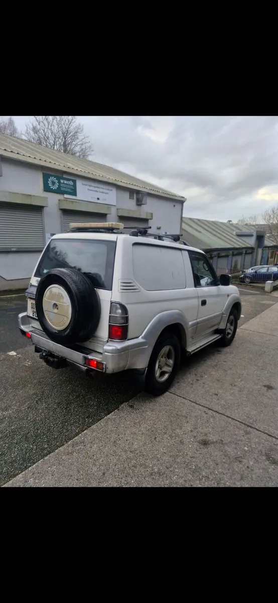 Toyota Land Cruiser jeep and a l200 jeep call - Image 3