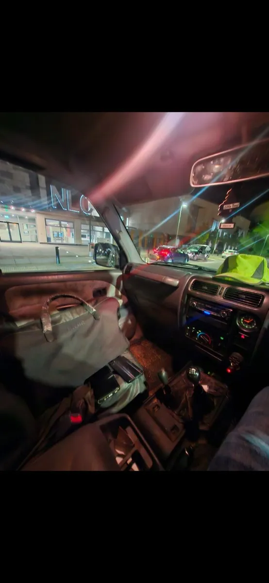 Toyota Land Cruiser jeep and a l200 jeep call - Image 4