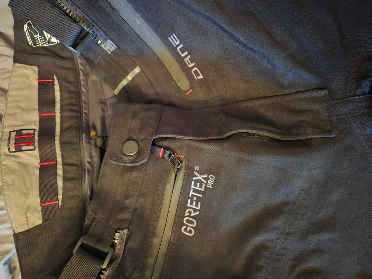 Dane gore_tex pro jacket and pants - Image 4