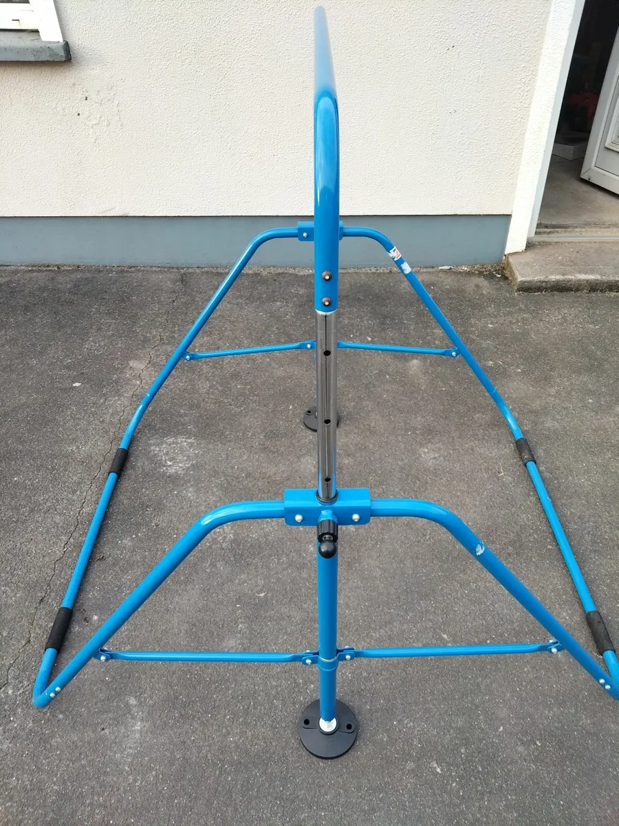 Gymnastic bar - Image 2