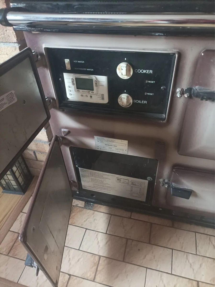 Rayburn boiler twin burner oil range - Image 2