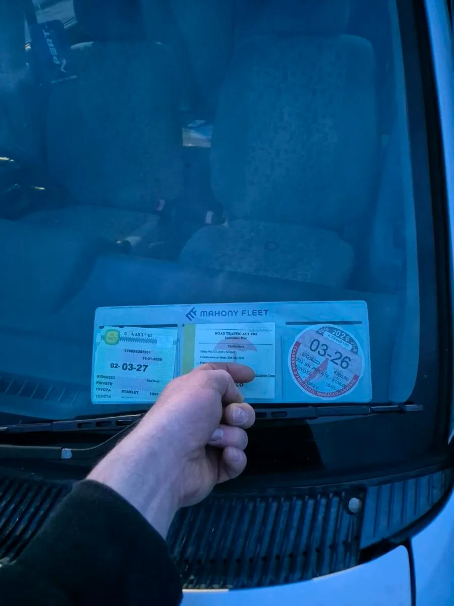 Toyota starlet - Image 4