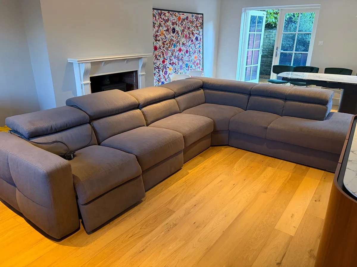 LARGE RECLINER L- Shaped Sofa / delivery available - Image 2