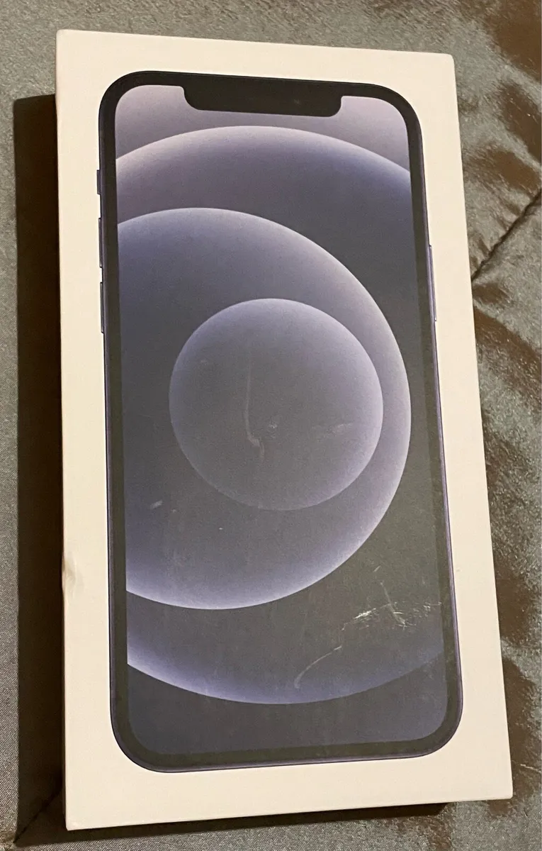 iPhone 12. Black. 64GB. Unlocked. - Image 4