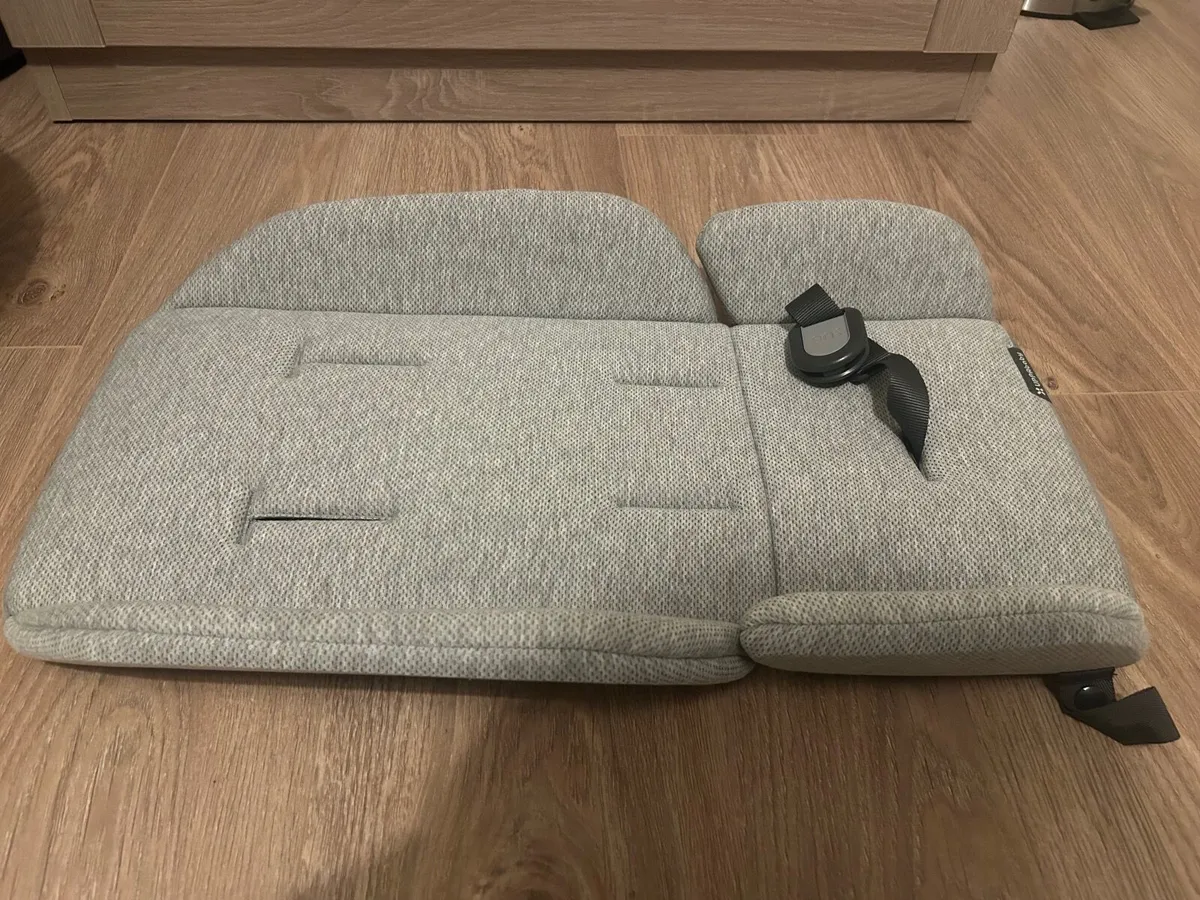 Uppababy newborn comfort insert - Image 2