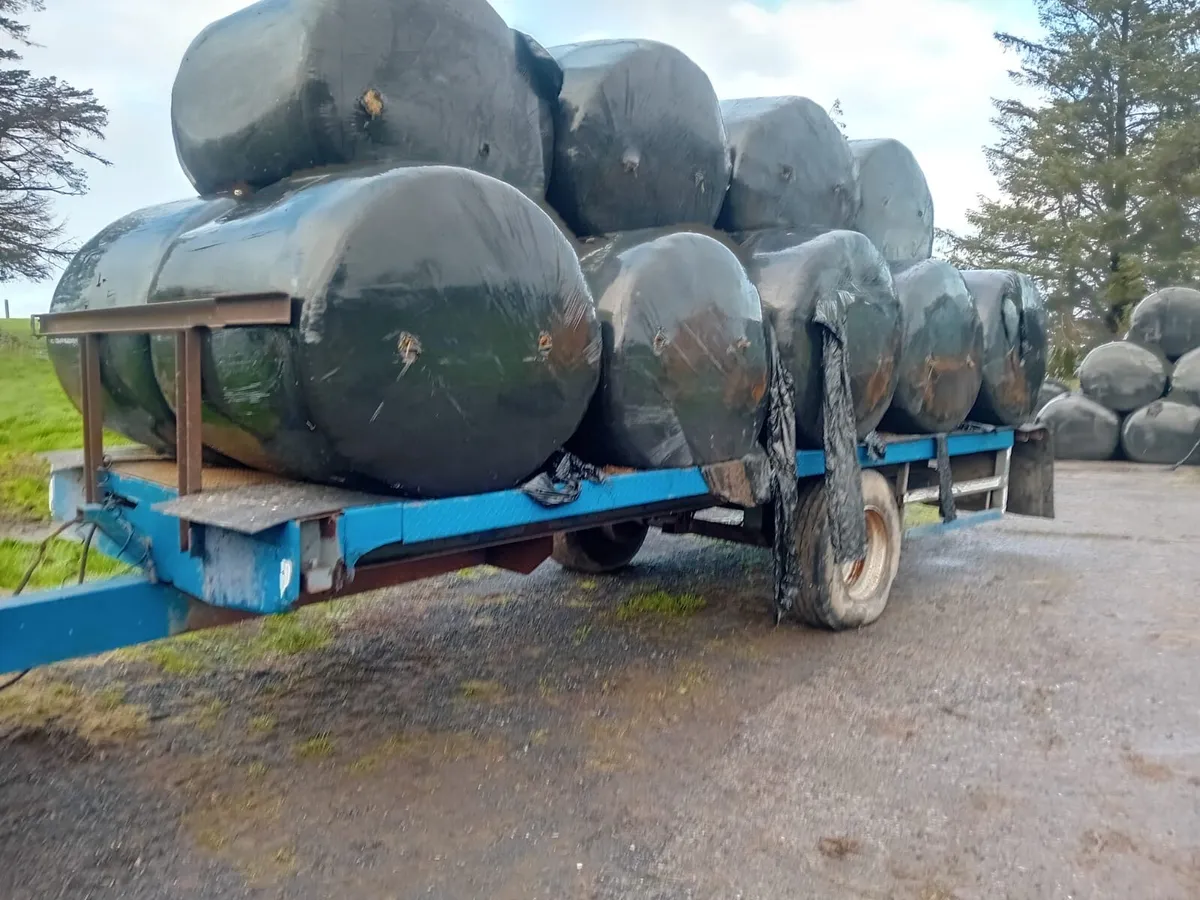 23ft bale trailer - Image 1