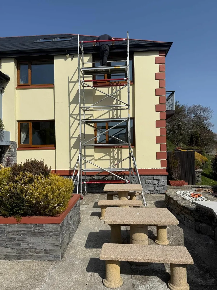 scaffold tower - Image 1