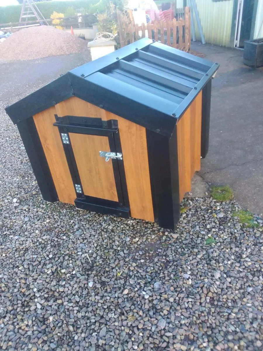 Dog kennels - Image 2