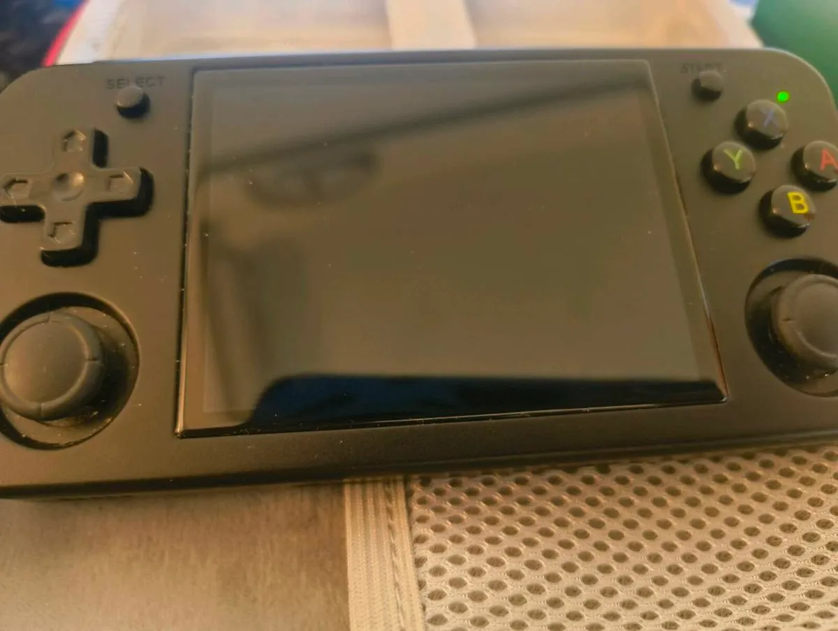 Anbernic RG35XXH Retro Handheld Game Console - Image 3