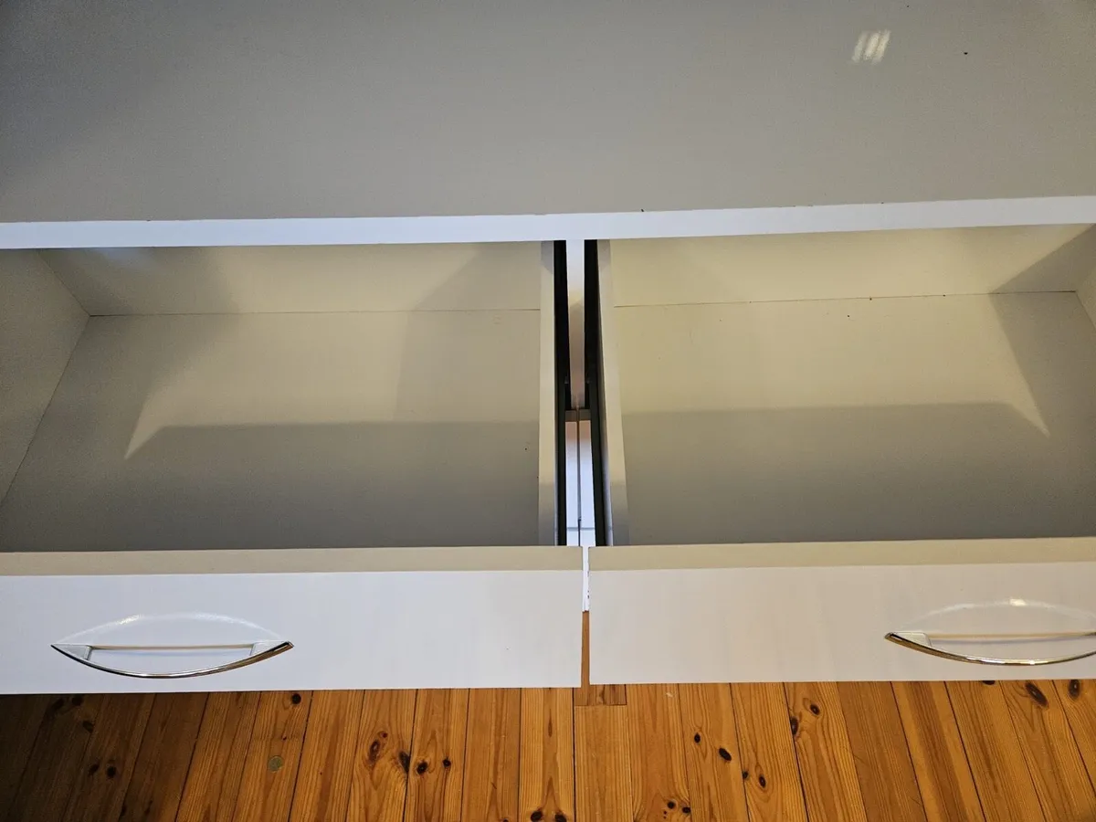 Chest of Drawers - Image 2