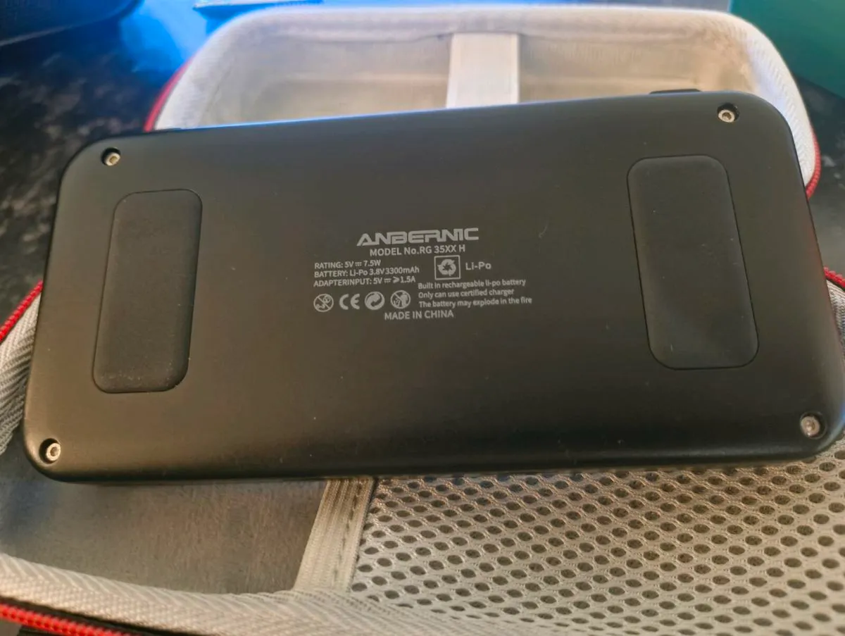 Anbernic RG35XXH Retro Handheld Game Console - Image 4