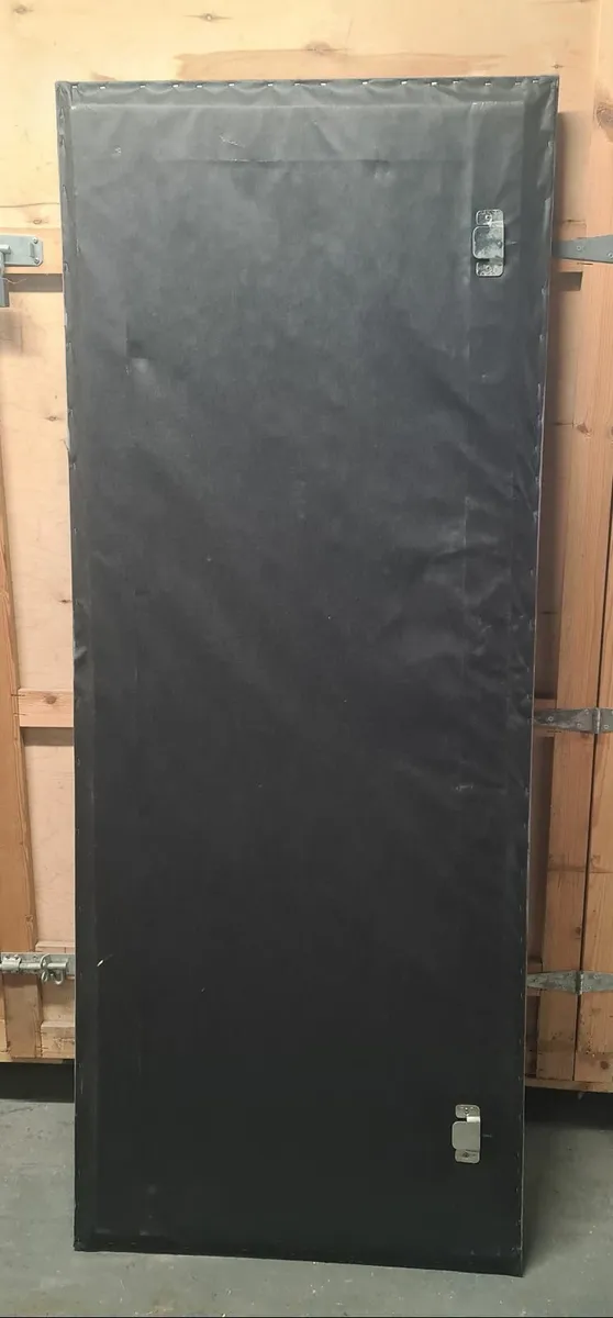 Luxury Padded Headboard – Never Used - Image 2
