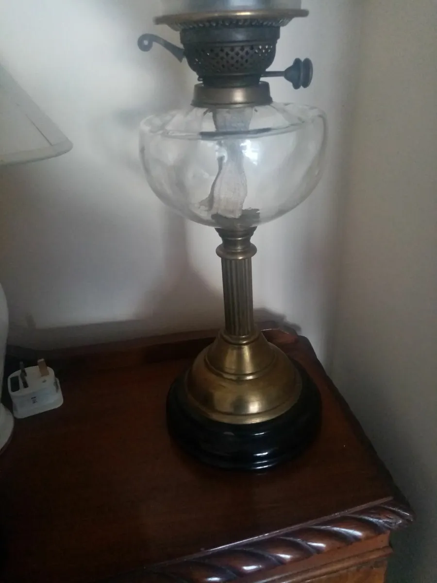 Victorian Oil Lamp - Image 2