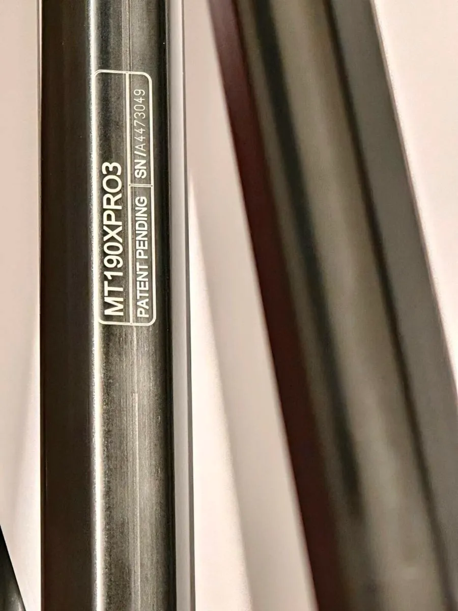 Professional Manfrotto Tripod Kit (190XPRO3 + MHXP - Image 4