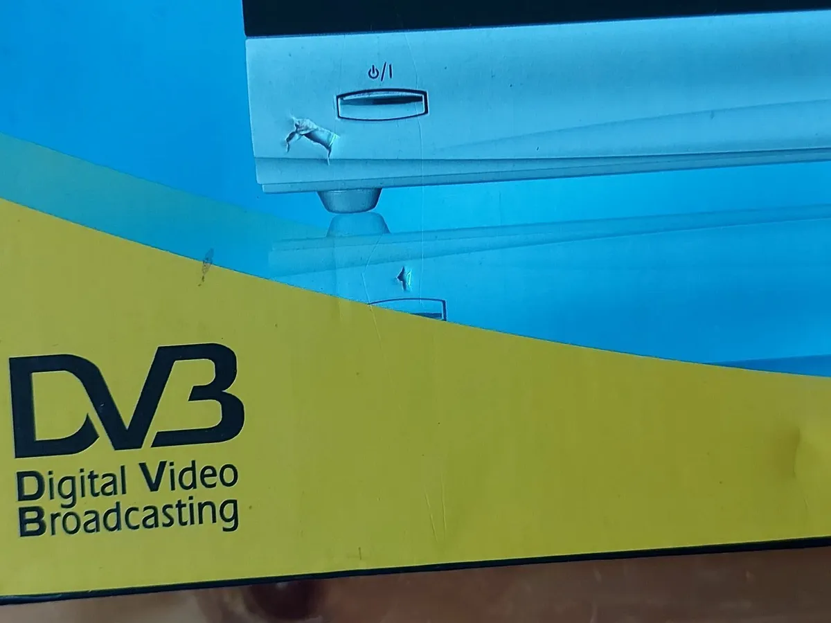 Digivox-T Digital Terrestrial Receiver with Remote - Image 2