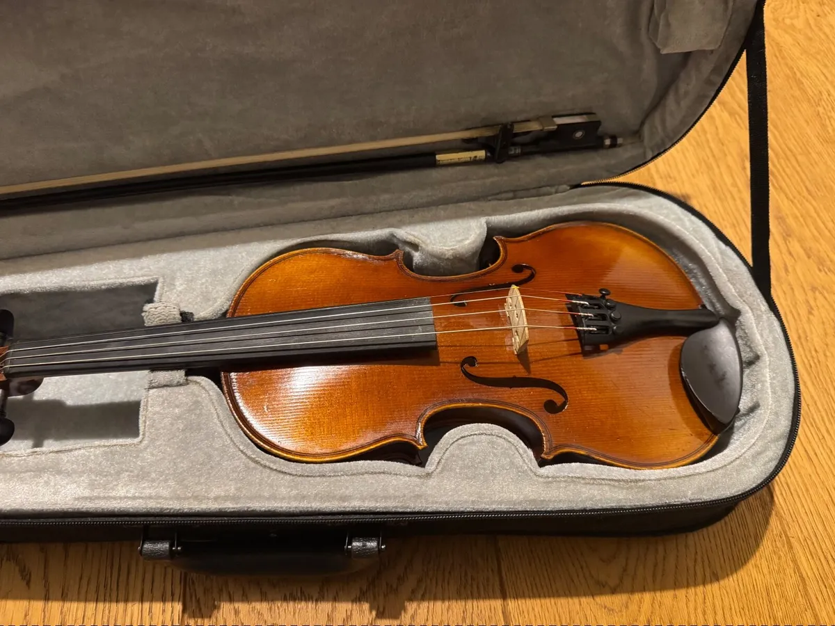 Roth & Junius 1/2 Violin for sale - Image 4