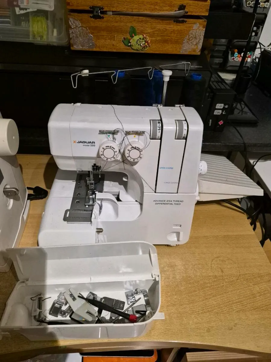 Husqvarna Embroidery machine - Image 2