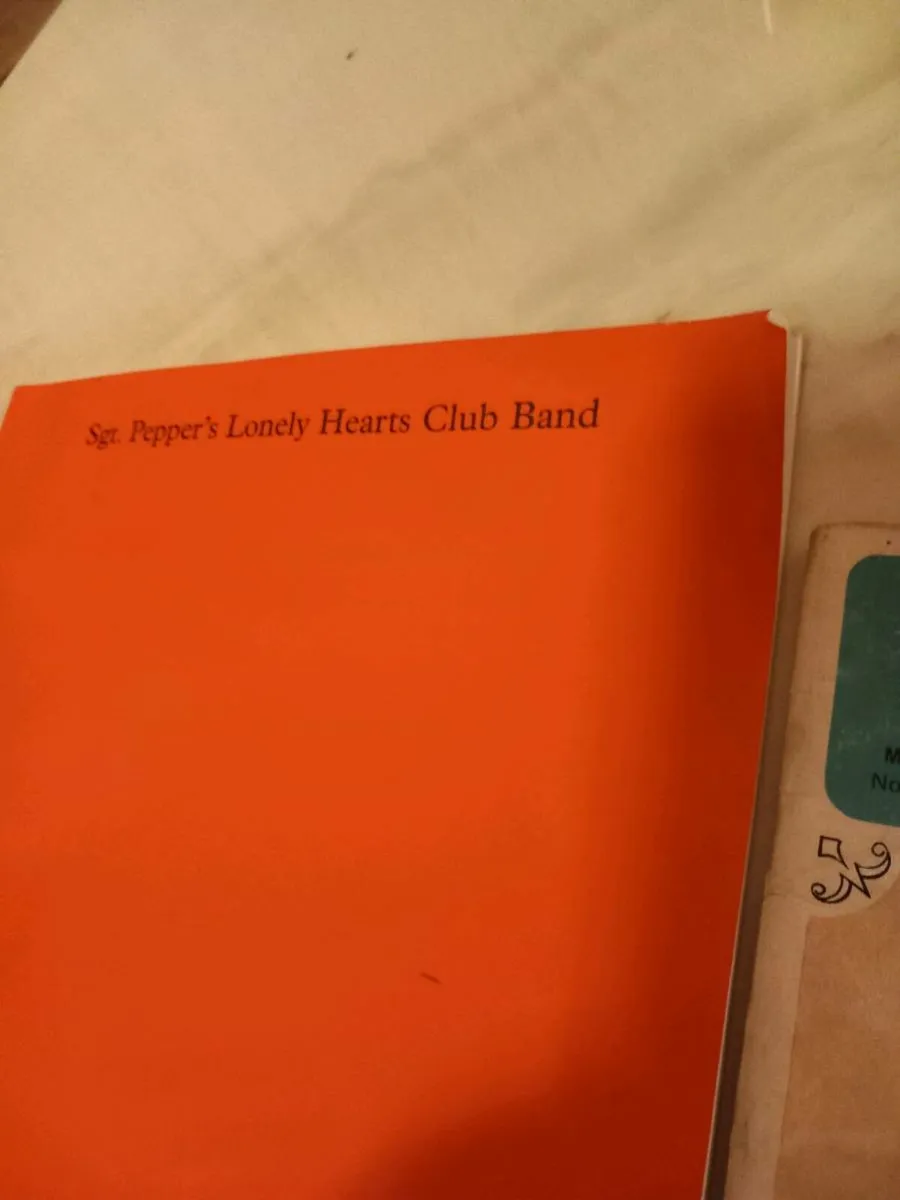 8 x music books, Beatles, guitar, post 6e D18 - Image 2