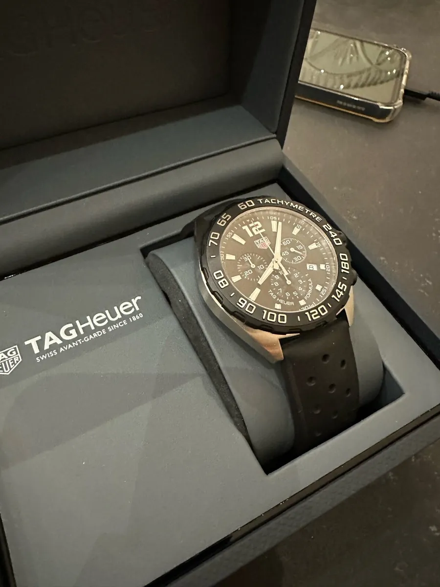 Tag Heuer Formula 1 Chronograph - Image 1