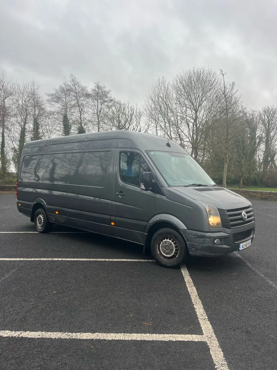 142 VW CRAFTER - Image 4