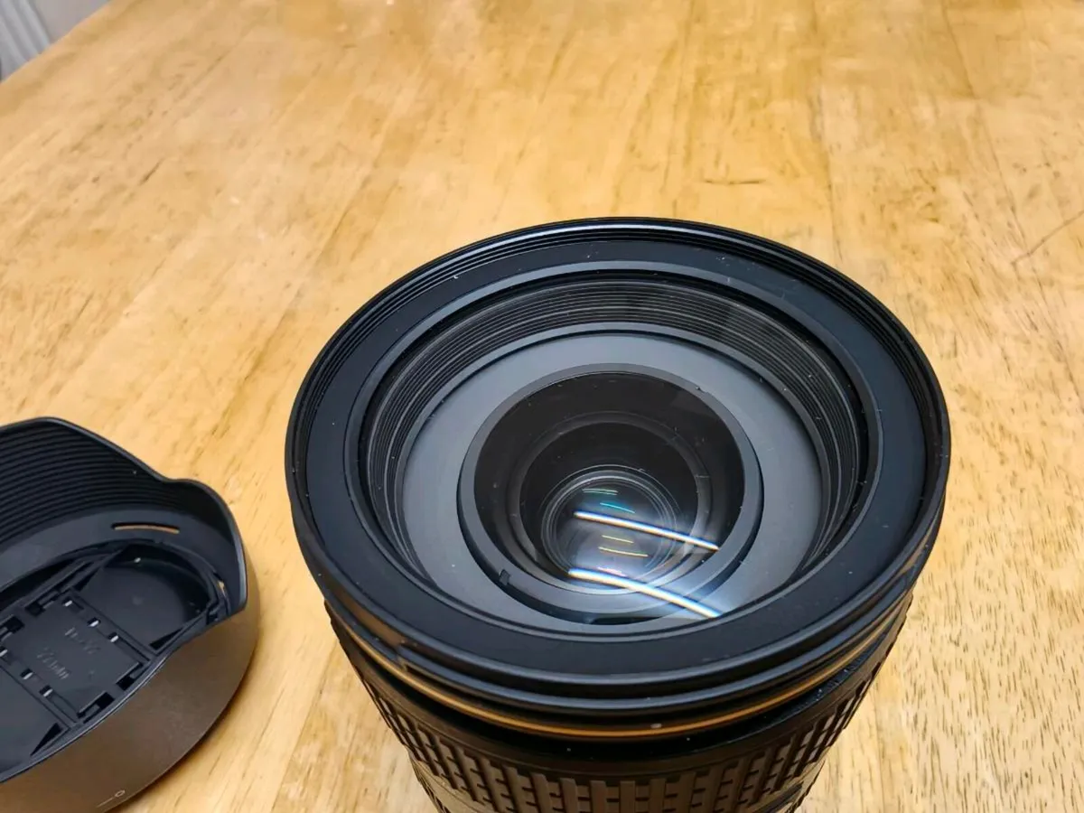 Premium Nikon 24-120mm f/4 VR - Image 2