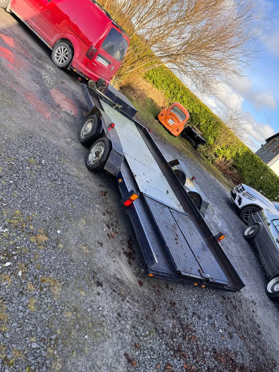 Car transporter - Image 2