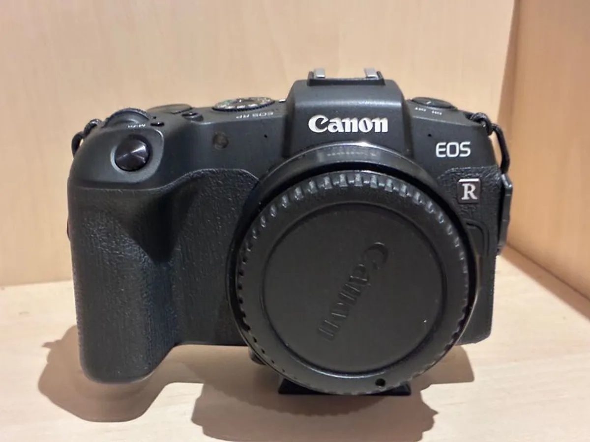 Canon Eos Rp - Image 1