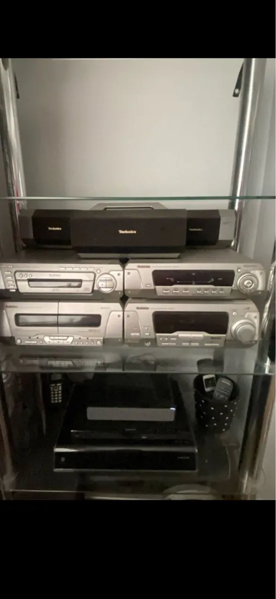Technics Stereo System and Speakers - Image 1