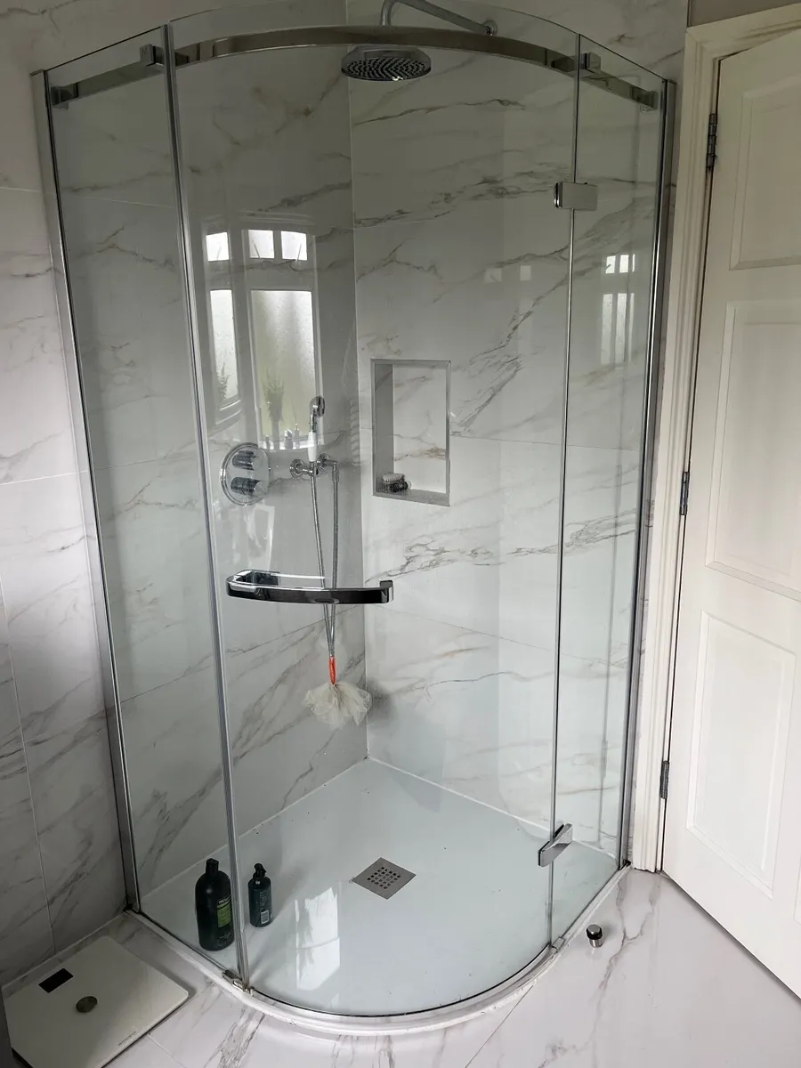 MERLYN  shower door - Image 1