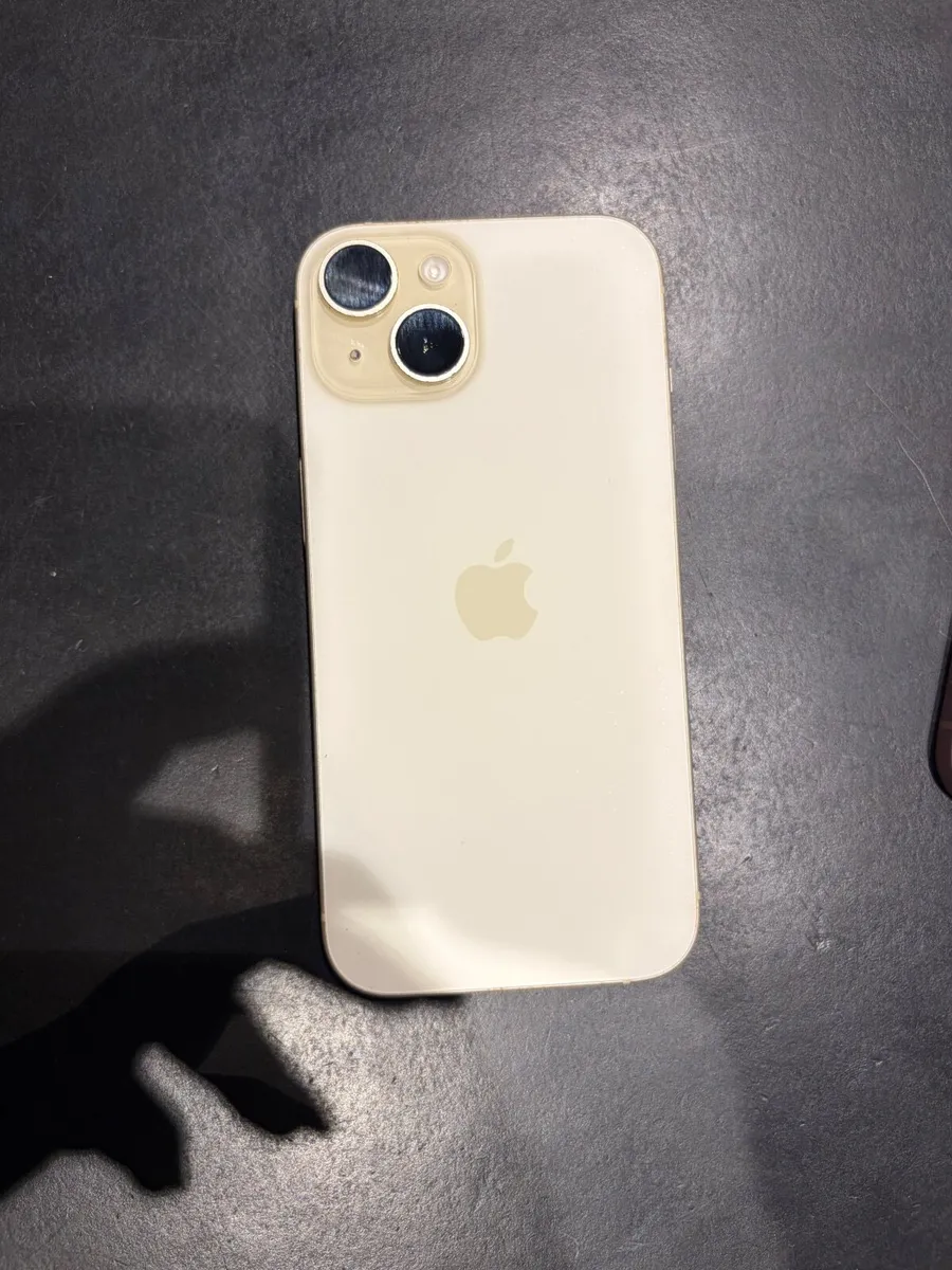 2 iPhone 15 for sale. (Price per phone) - Image 3