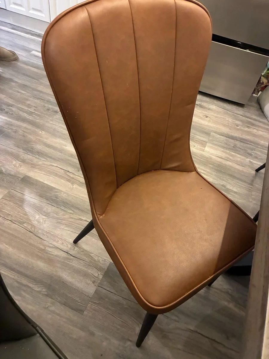 Kitchen table, chairs and bench - Image 4