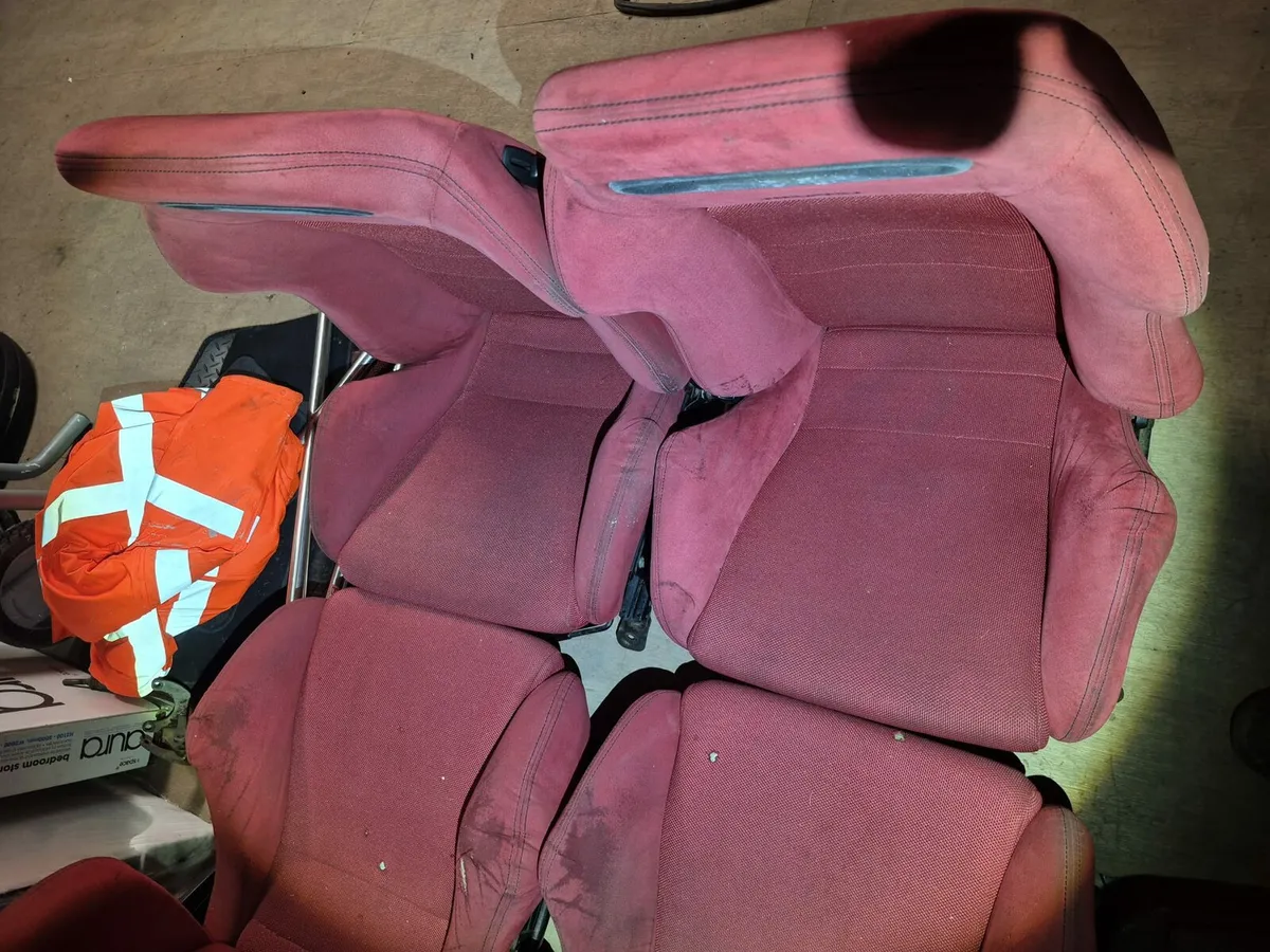 Red Recaros Ek9 Clocks - Image 4