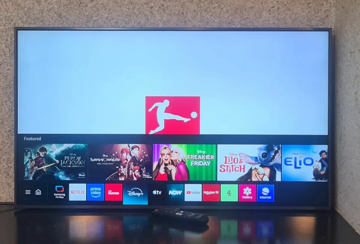 Samsung UE43TU7100K – 43” 4K Smart TV - Image 2