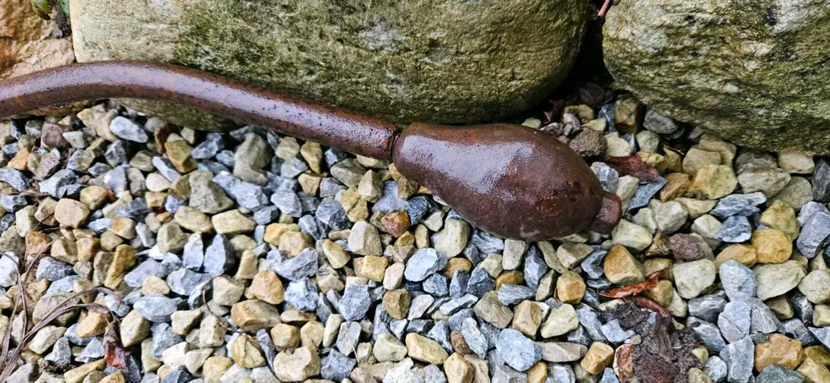CAST IRON PUMP HANDLE - Image 2