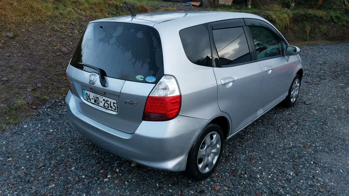 Honda Fit **AWD**AUTO** - Image 4