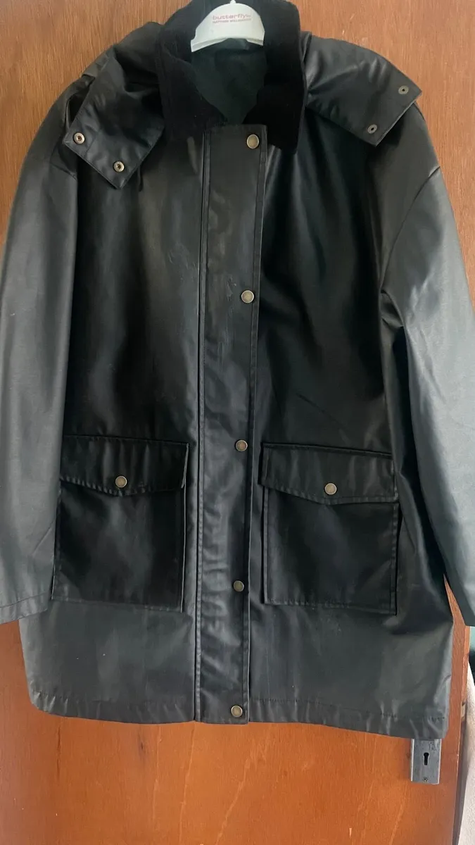 Womens coat 14 - Image 1