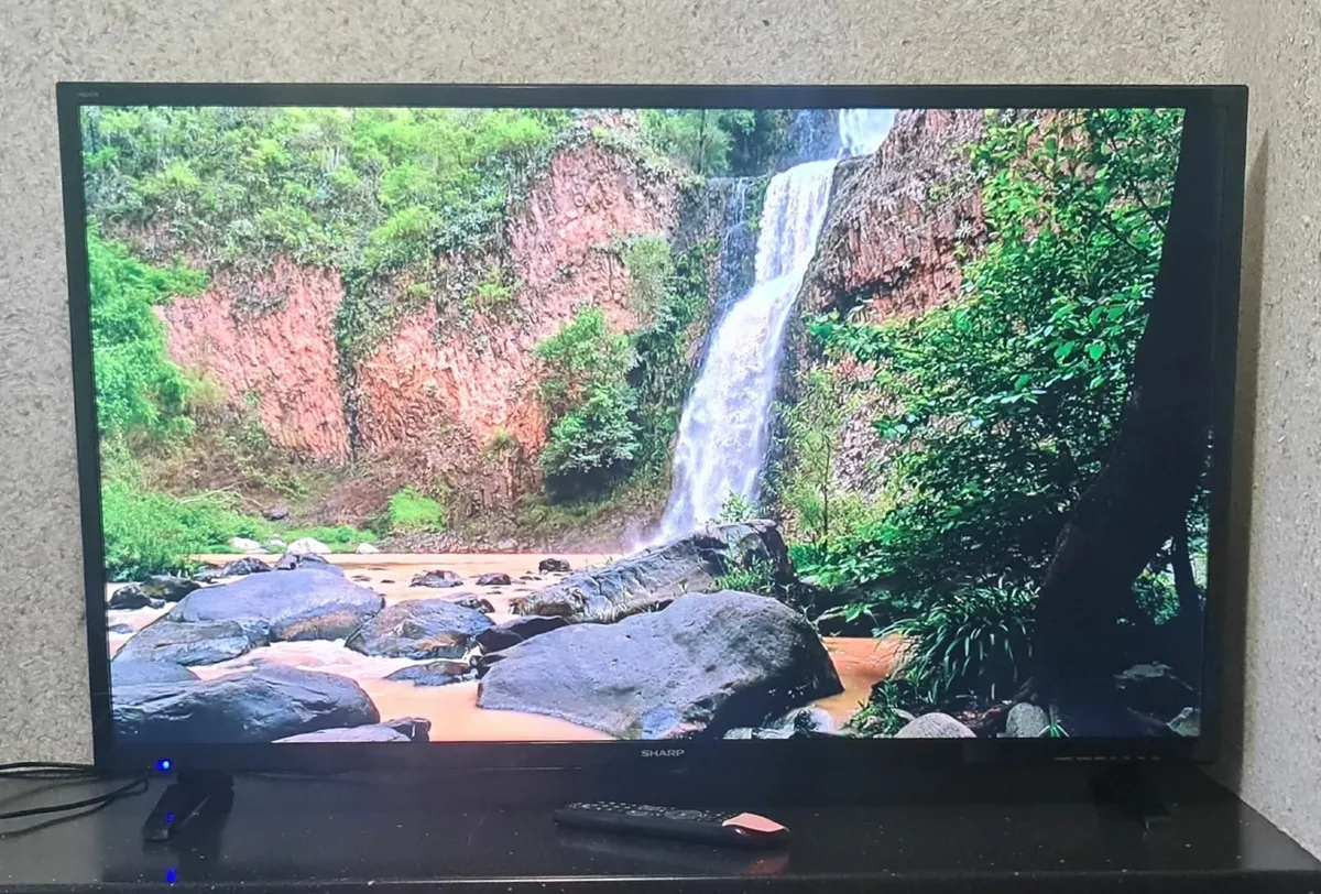 Sharp LC-48CFE4041K 48″ LED TV – Used - Image 4