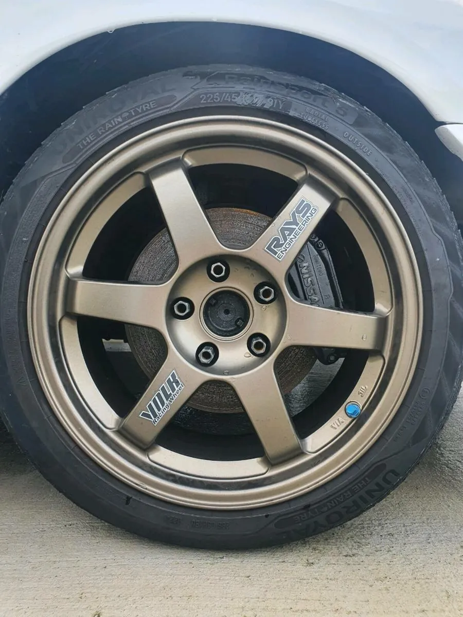 TE37 - 17 5x114 - Image 1