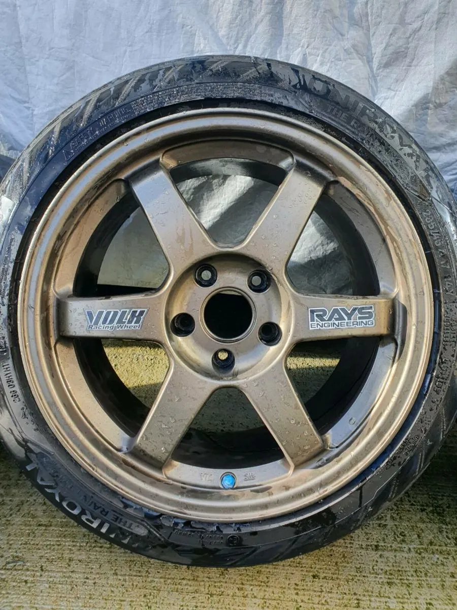 TE37 - 17 5x114 - Image 4