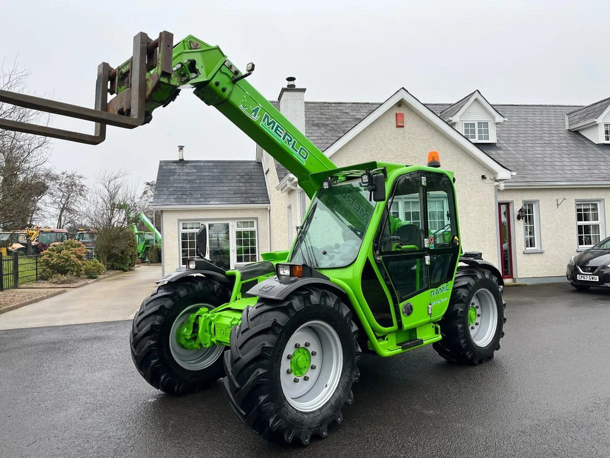Merlo 32.6 - Image 1