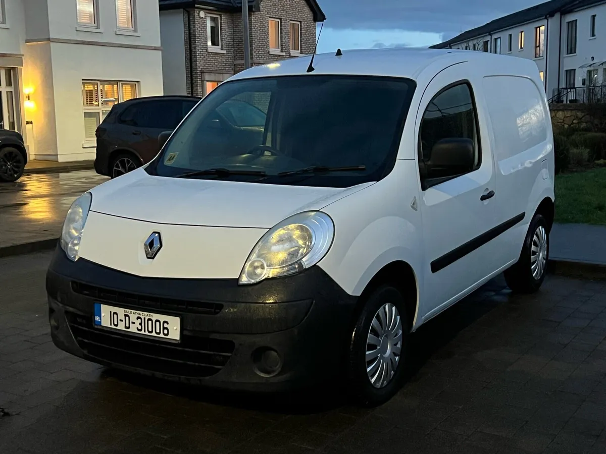 RENAULT KANGOO DOE’D & TAX’D - Image 4