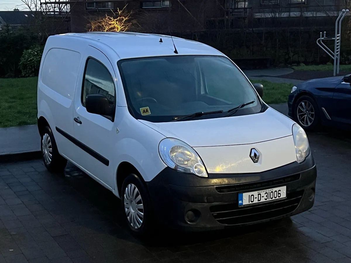 RENAULT KANGOO DOE’D & TAX’D - Image 1