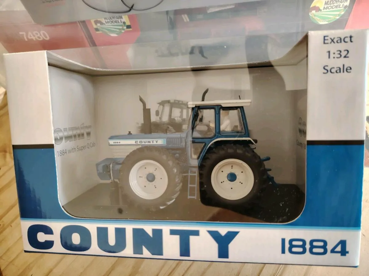 Universal Hobbies Tractor Collection – - Image 3