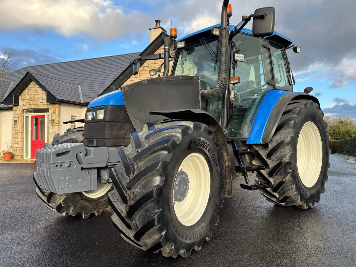 New Holland TS 115 - Image 4